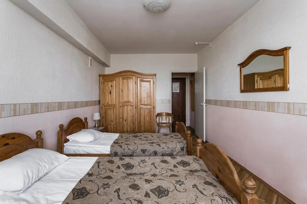 Двухместный номер Economy 2 отдельные кровати в Университетская