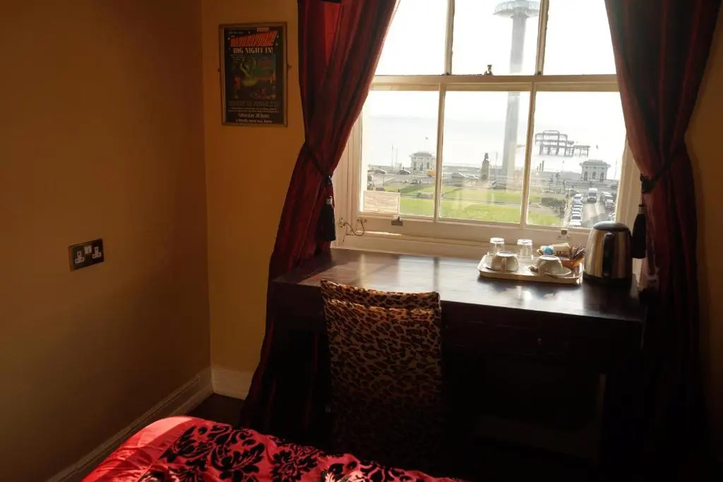 Economy Double room with sea view (full double bed)