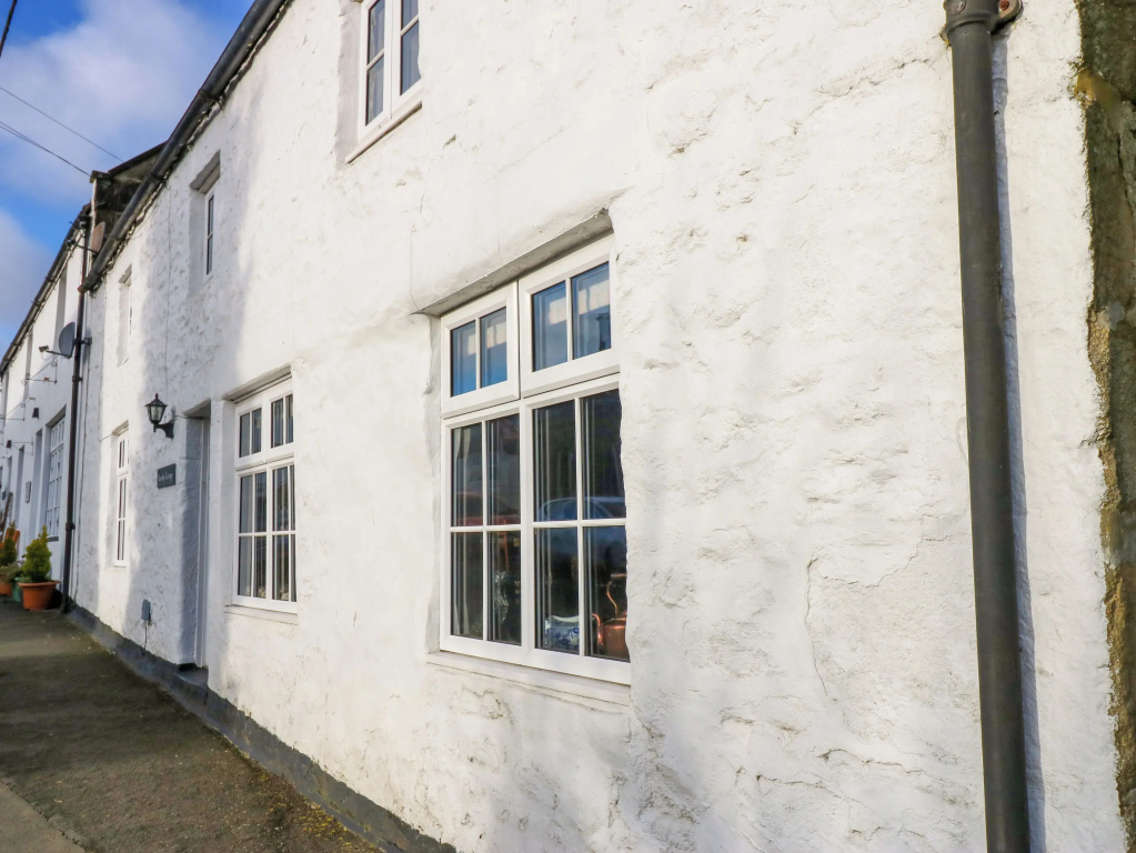 Rose Hip Cottage