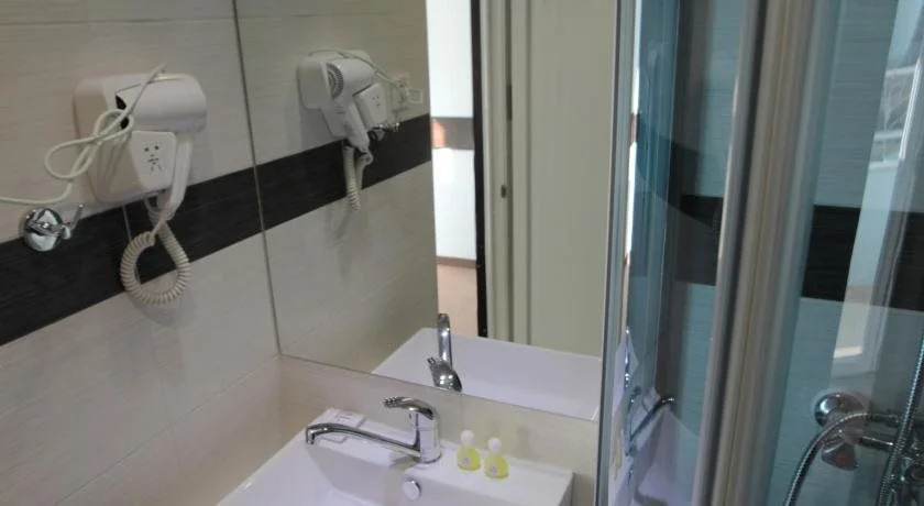 Prestol Hotel - фото 9