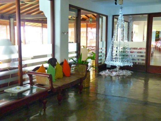 Coral Sands Hotel