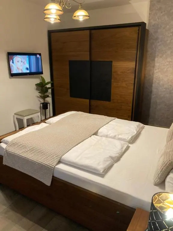 SOLE Apartment 1