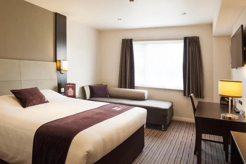 Premier Inn Manchester Trafford Centre South