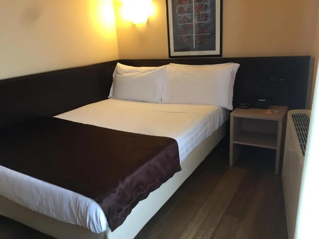 Hotel Carlton - Chambres