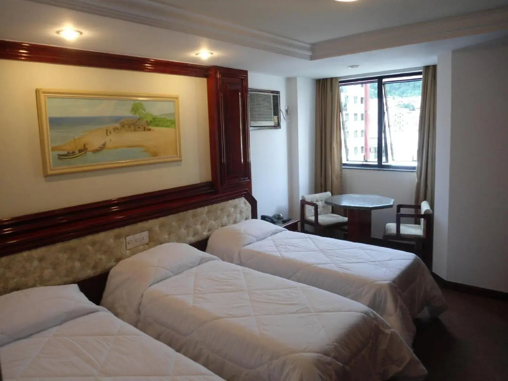 Maxim Plaza Hotel - Général