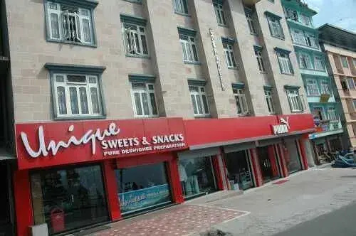 Hotel Golmaheem