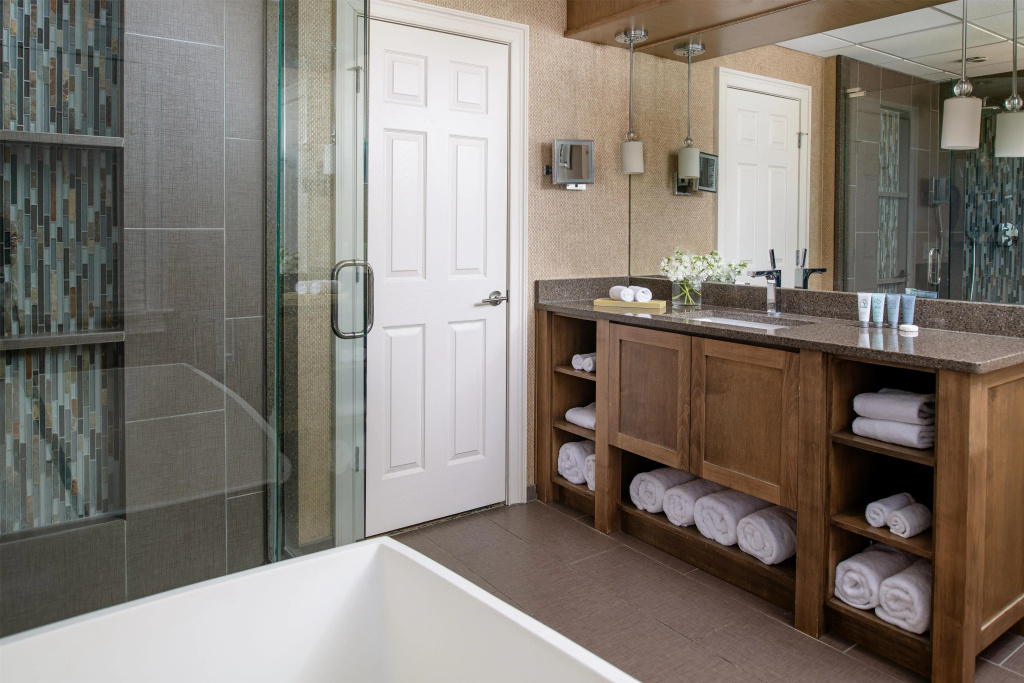 Standard Suite