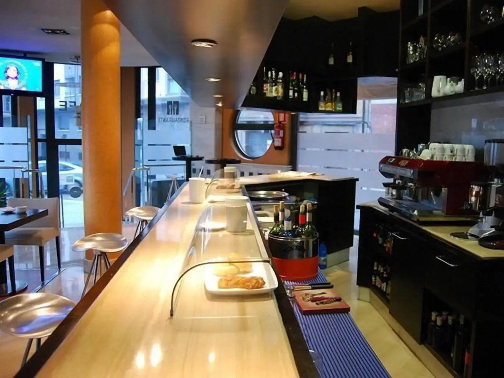 Hotel Mieres del Camino - Général