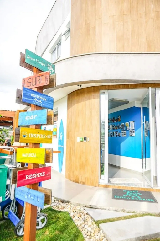 Dona Floripa Suites e Apartamentos