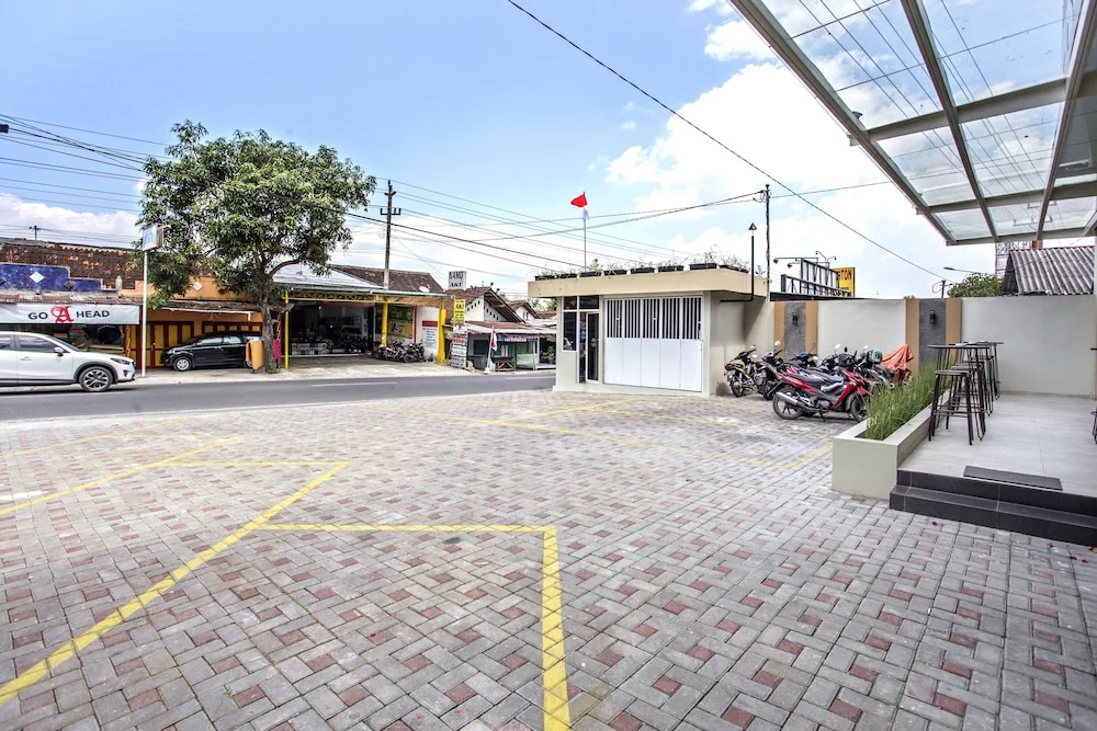 Reddoorz Plus @ Jalan Kaliurang