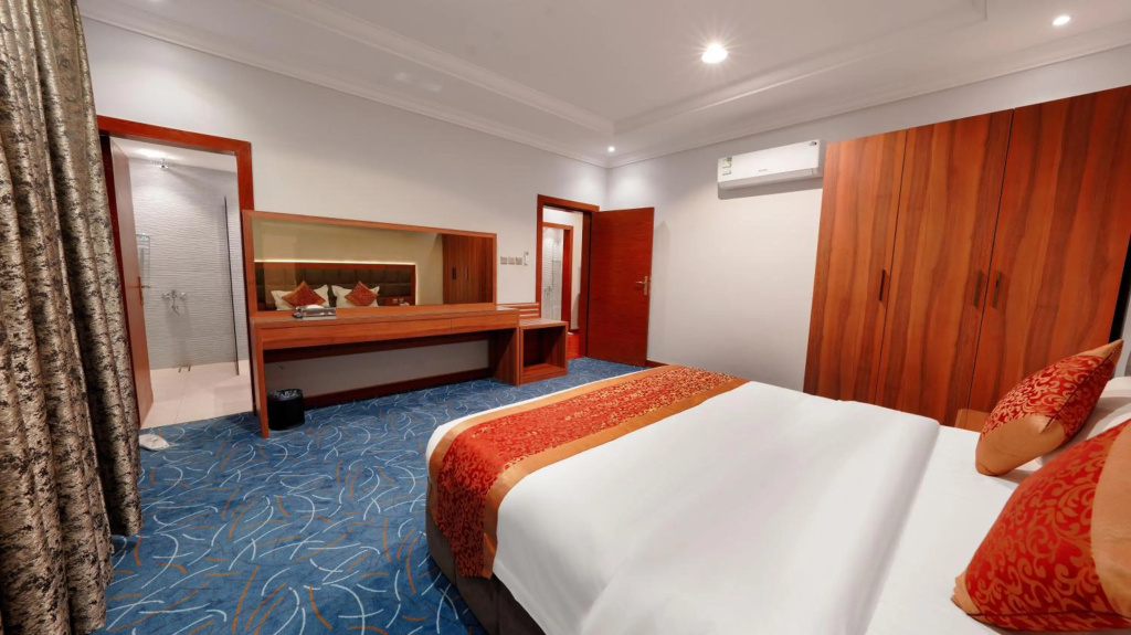 Отель Al Masem Serviced Apartments Al Olaya - Exit 5 в Эр-Рияде