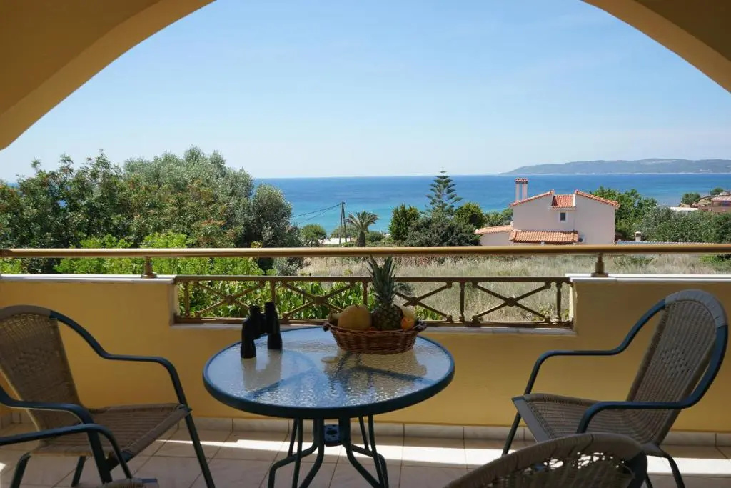 1 Bedroom Apartment with sea view