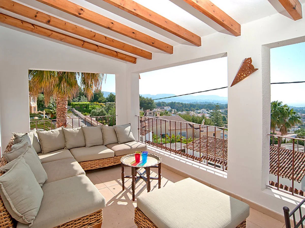 Balcony & Terrace