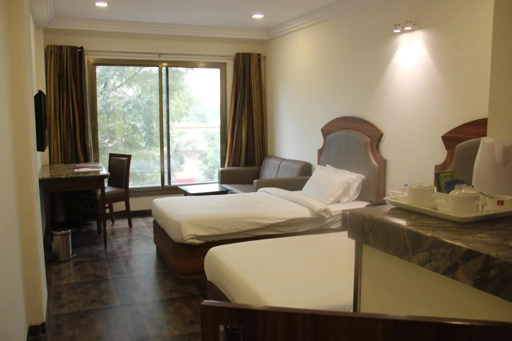 Lords Eco Inn, Gandhidham - Général