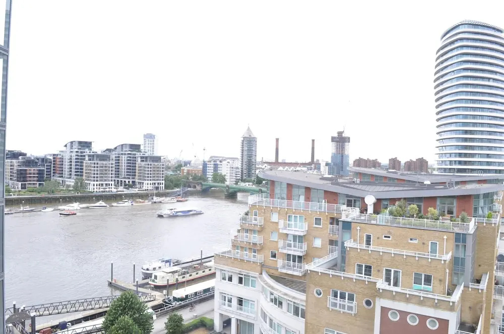 1 Bedroom Apartment In Battersea