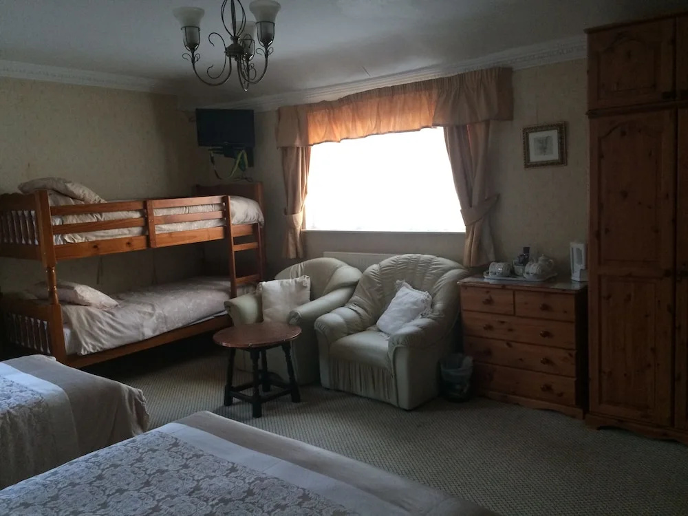 Half Moon Hotel and Restaurant - Chambres