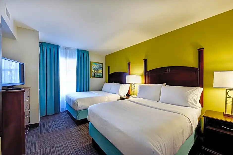 Staybridge Suites Guelph by IHG - Chambres