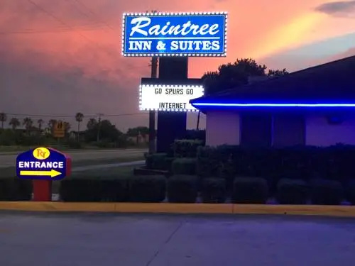 Raintree Inn Suites