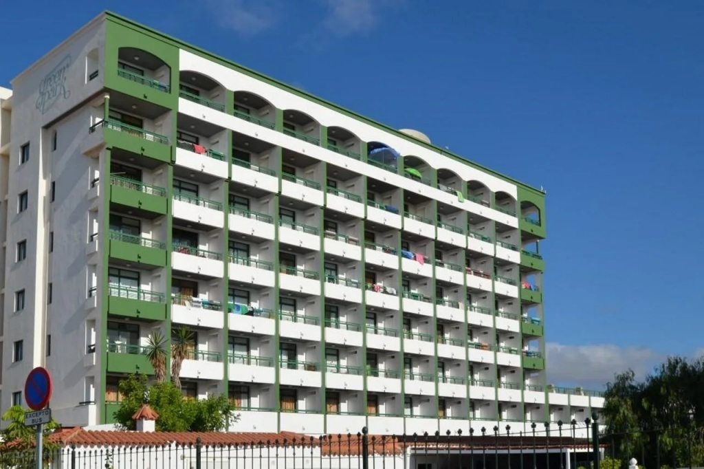 Green Park Apartments