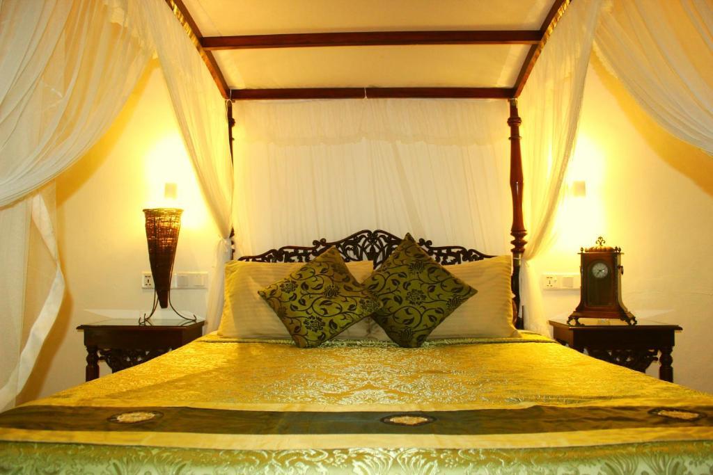 Asian Jewel Boutique Hotel