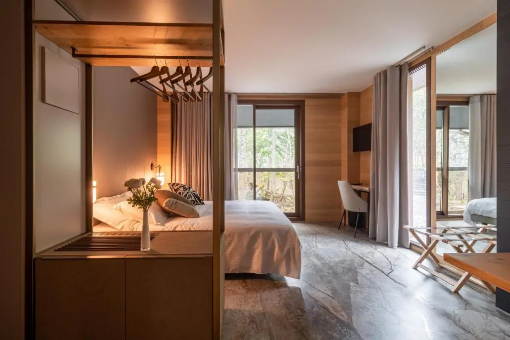 Standard Double room with garden view (full double bed)