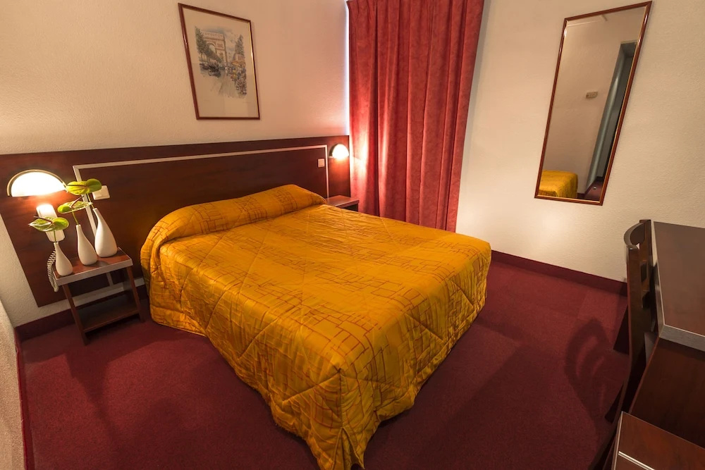America Hotel Lourdes - Chambres