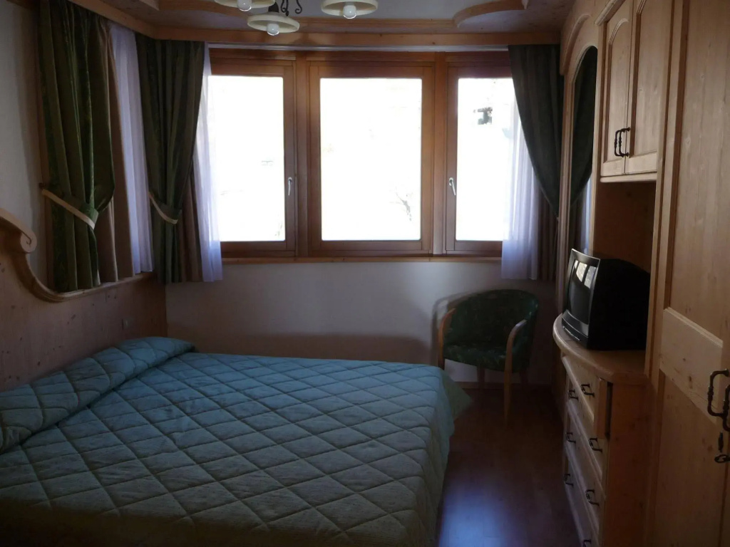 image url