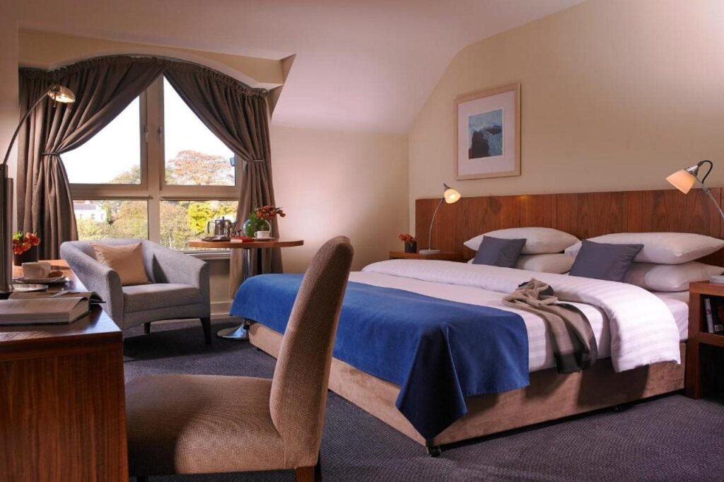 Castleknock Hotel picture