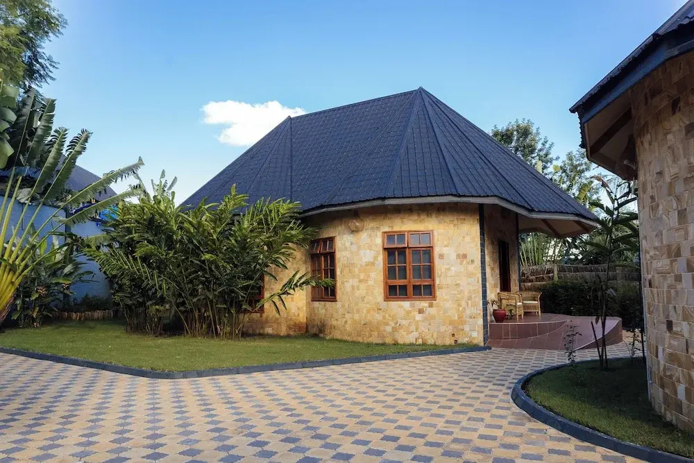 Shoki Shoki Lodge
