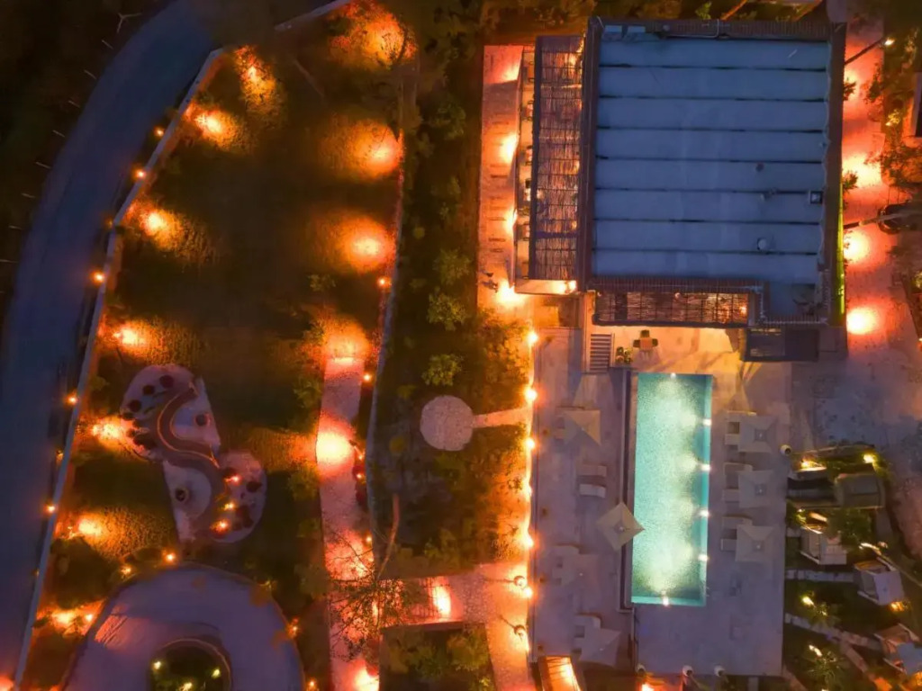 Izz Getaway — фото