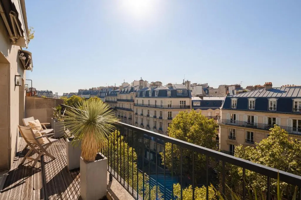 L’Edmond Hotel Parc Monceau 104