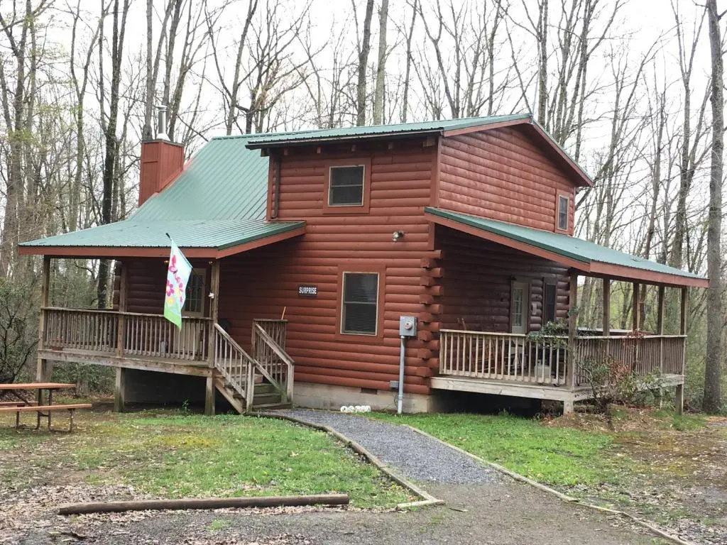 Country Road Cabins