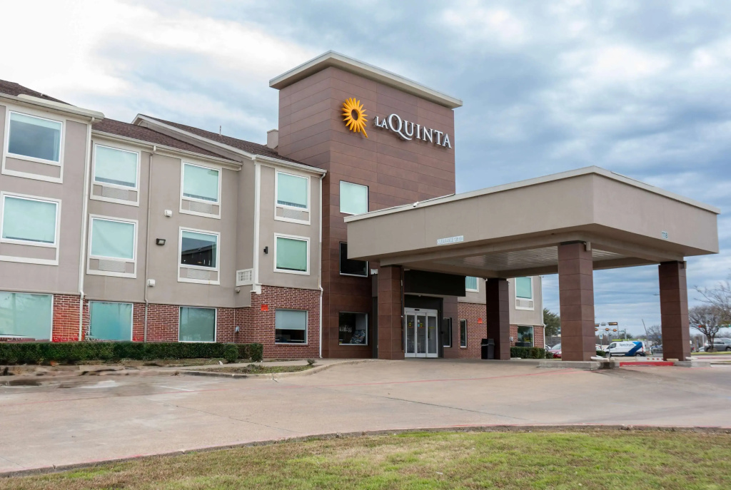 La Quinta Inn & Suites by Wyndham Dallas Mesquite — фото