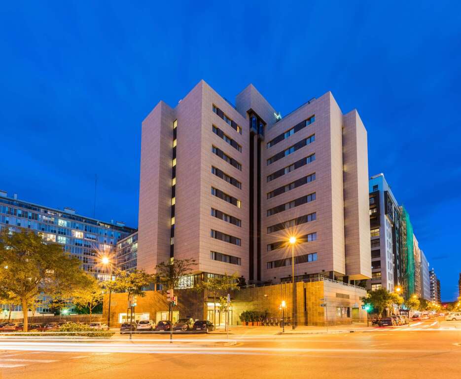 Valencia hotel. Валенсия отели 5 звезд. Valencia hotel. Valencia hotel. Анисова 34 гостиница валенсия краснодар.