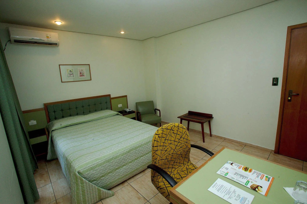 Отель Hotel Cinelândia в Сан-Паулу
