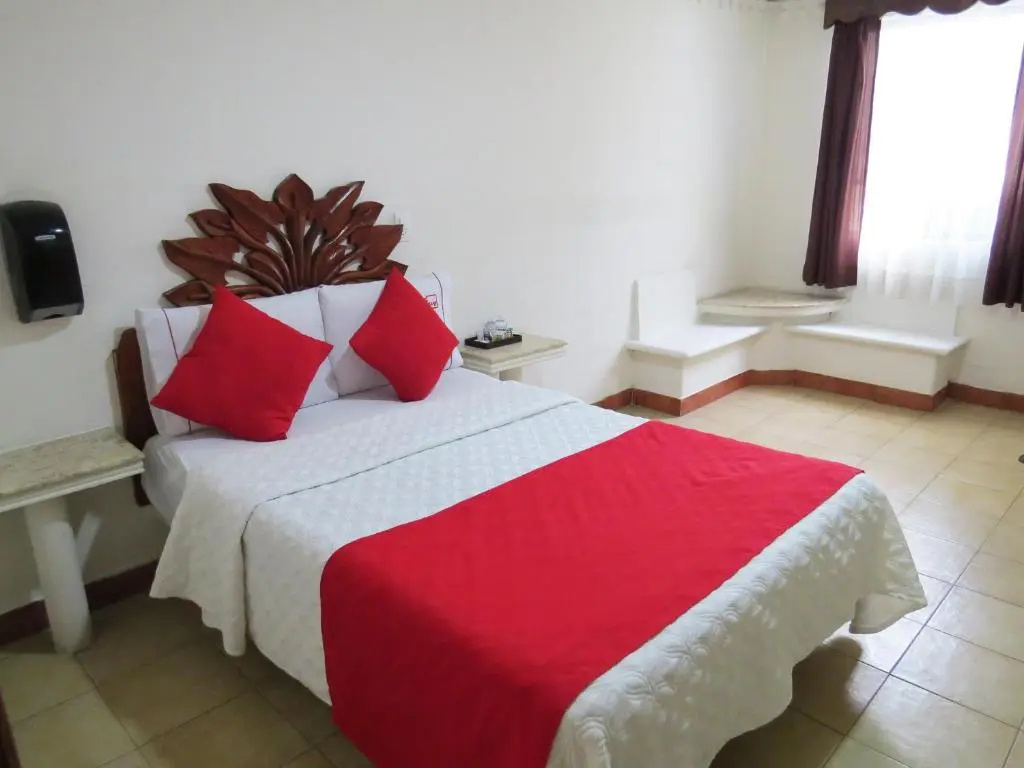 Standard Double room (full double bed)