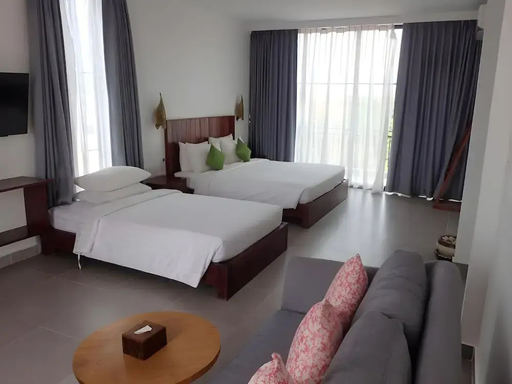 Standard Triple Family room with balcony