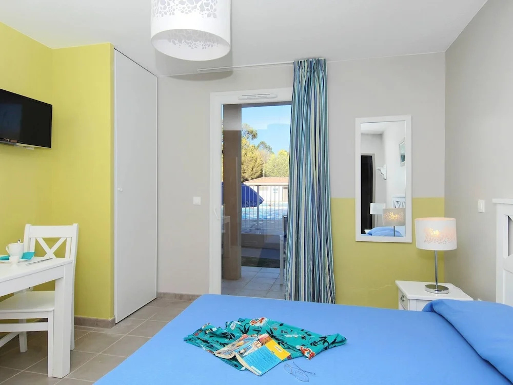 Voir la photo 3 — Sunny Retreat With Pool