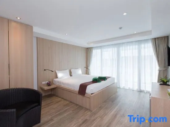 1 Bedroom Suite with view