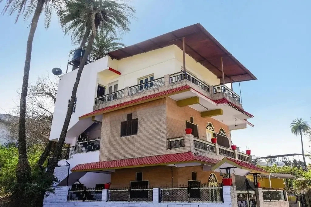 OYO Home 26246 Cozy 2BHK