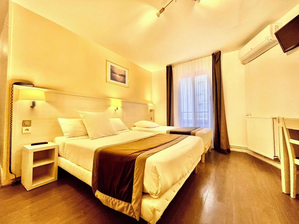 Отель Luxor Bastille Hôtel в Париже
