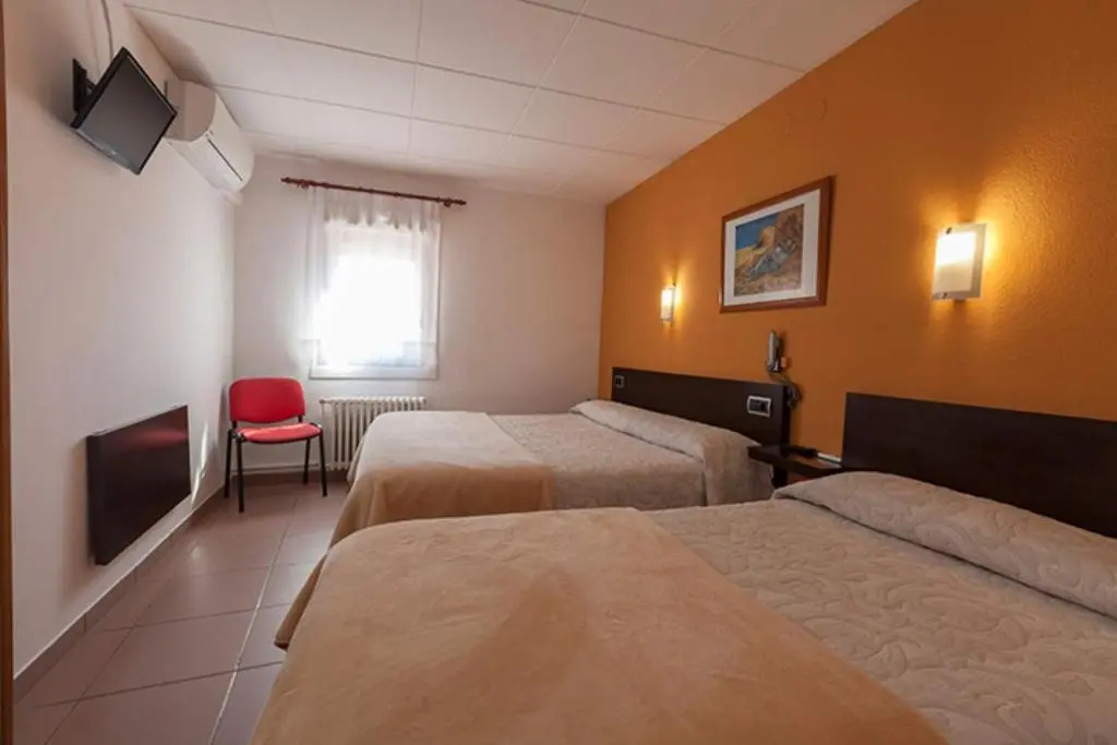 Standard Double room (twin beds)