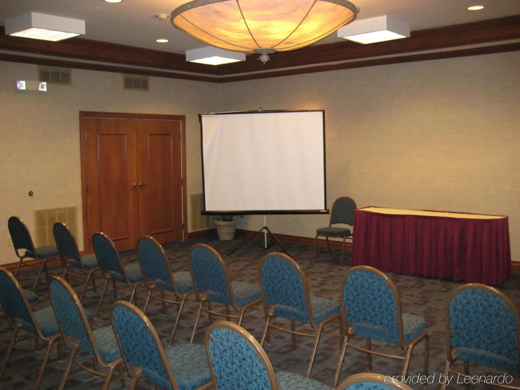 Holiday Inn & Suites Dallas-Addison by IHG - Général