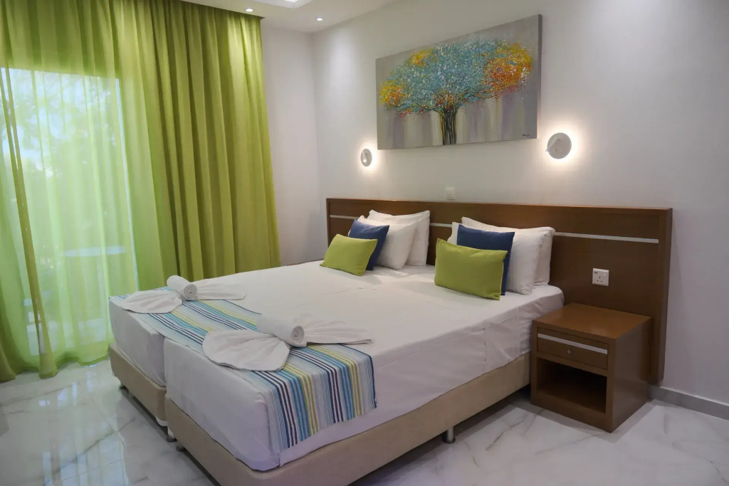 Loutsiana Hotel Apts - Chambres