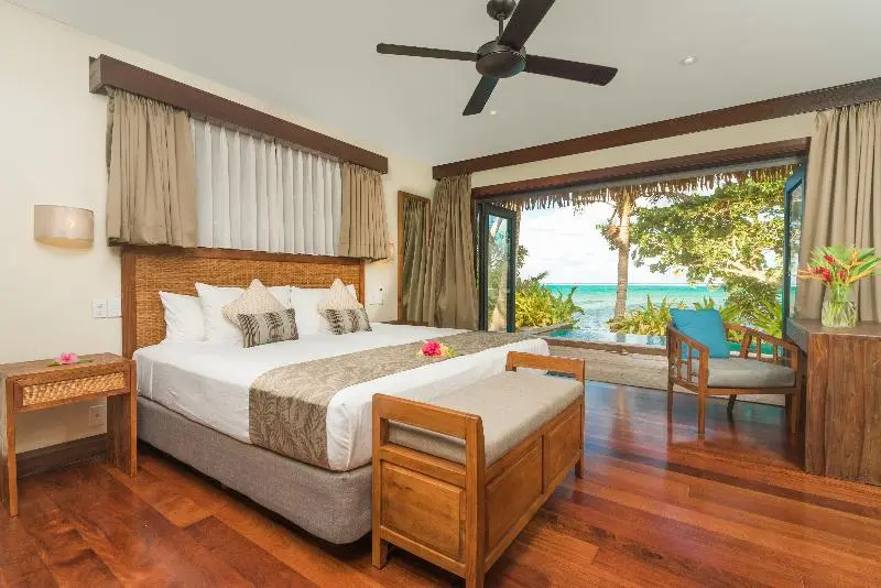 Villa beachfront