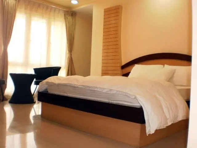 Hotel Hilltop International - Chambres