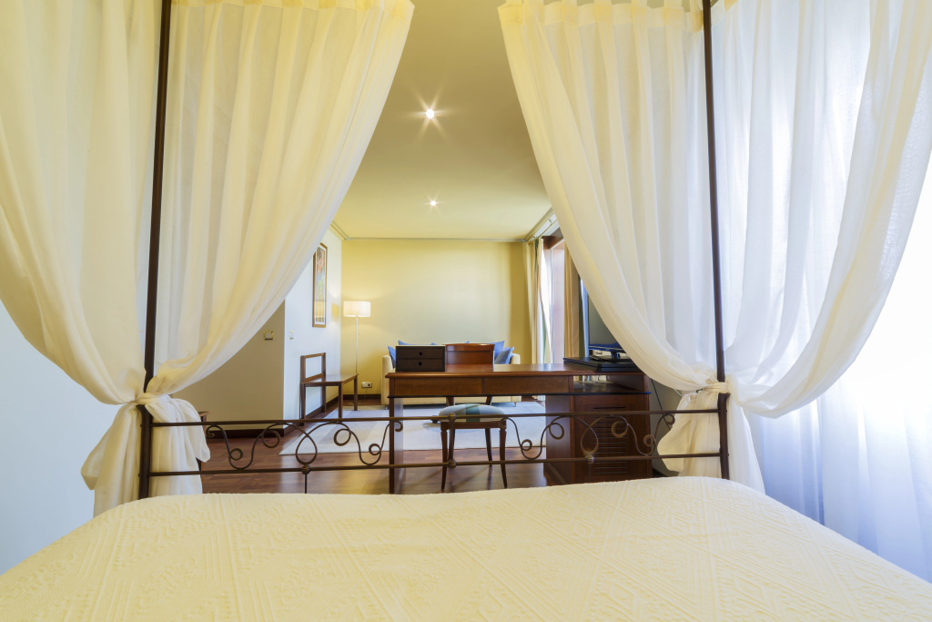 Hotel Azofra — 4