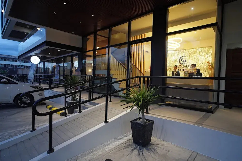 Hotel photo 2