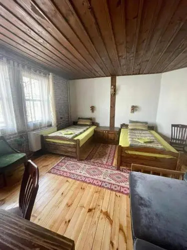 Family hotel-restaurant Malamovata House
