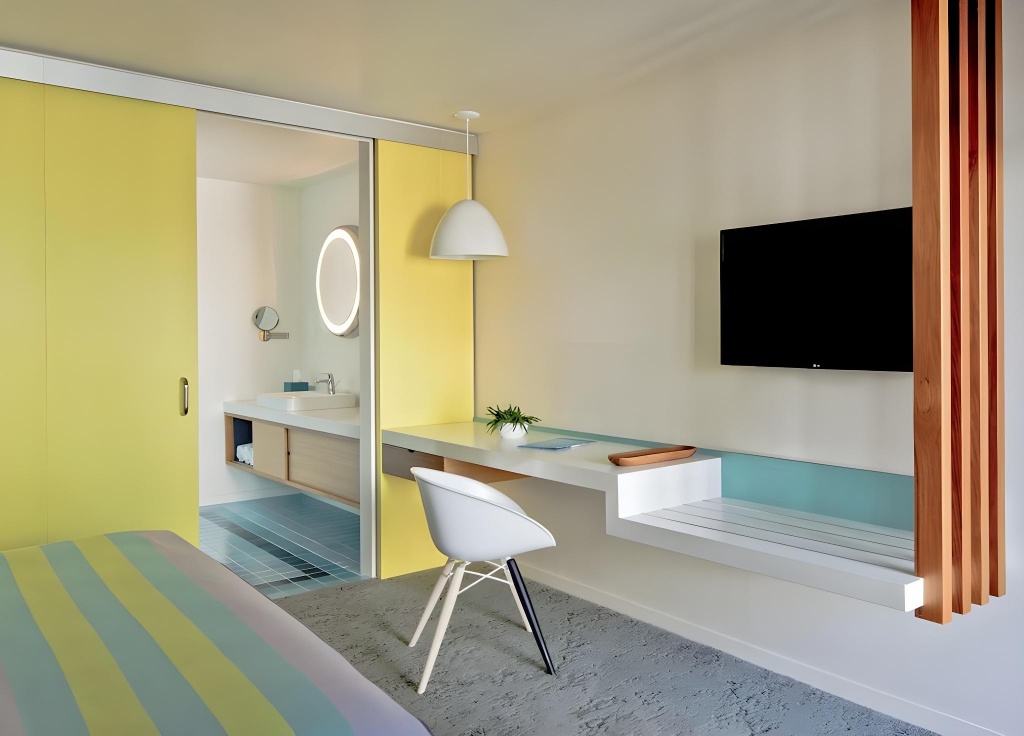 Отель Beverly Laurel Hotel at West Hollywood в Лос-Анджелесе